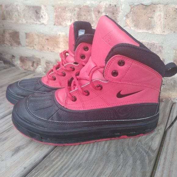 nike duck boots kids